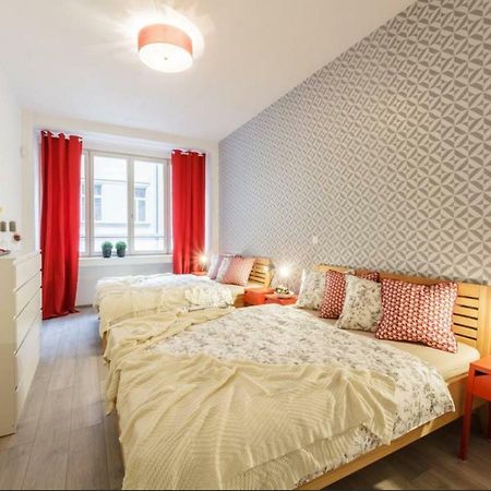 Central Prague Crown Apartments 外观 照片