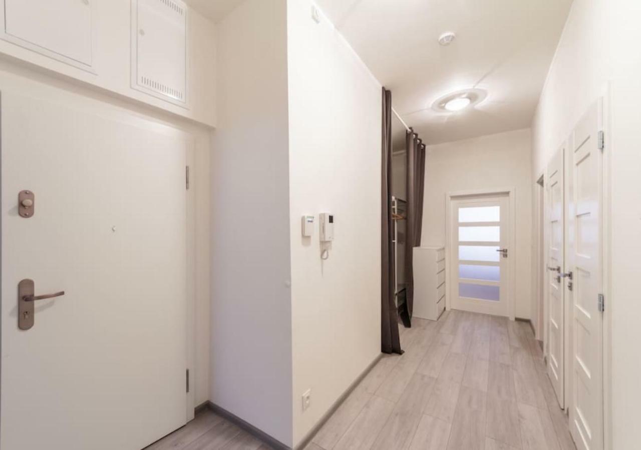 Central Prague Crown Apartments 外观 照片