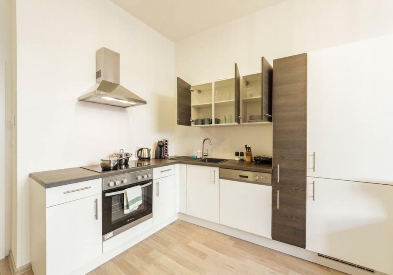 Central Prague Crown Apartments 外观 照片