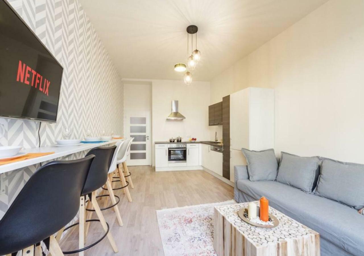 Central Prague Crown Apartments 外观 照片